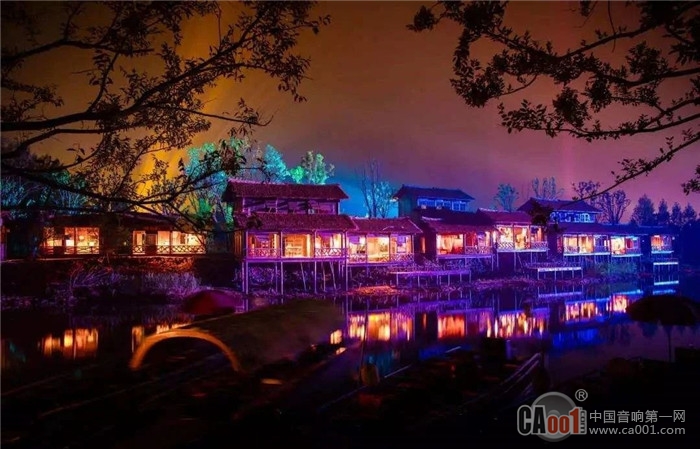 演藝新模式：劇場(chǎng)外的劇場(chǎng)，場(chǎng)景中的場(chǎng)景