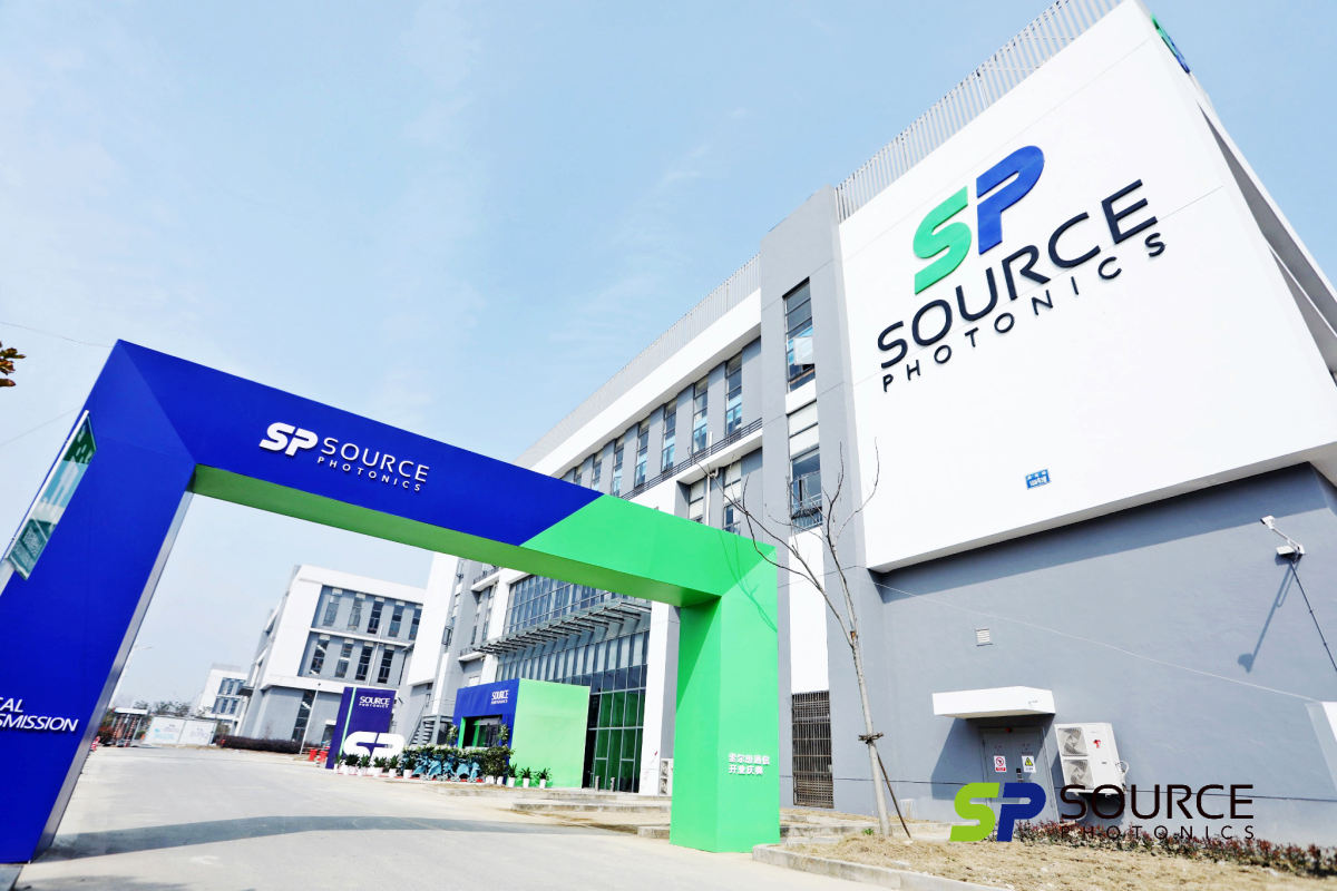 索爾斯開業(yè)慶典門頭設(shè)計(jì)